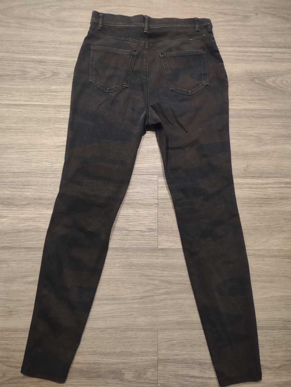 Women’s Camouflage Slim Jeans - Black/Brown
